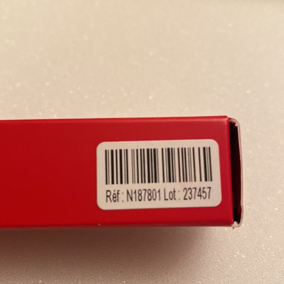 Sisley Phyto Lip Twist #1 Nude NIB - Picture 4 of 4